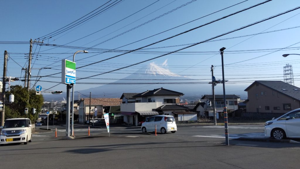 昨日と今日の富士山
